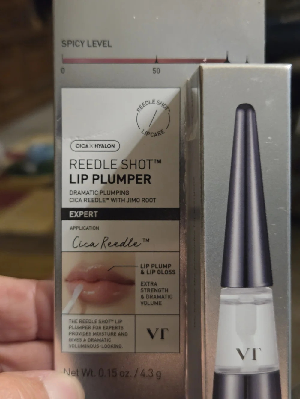 it cosmetics Reedle Shot Lip Plumper — Clear Hydrating Gloss